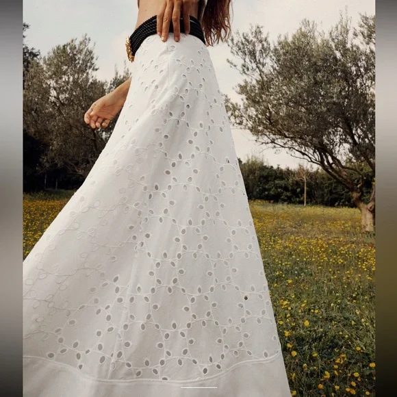 Zara embroidered cape skirt white - Picture 2 of 15